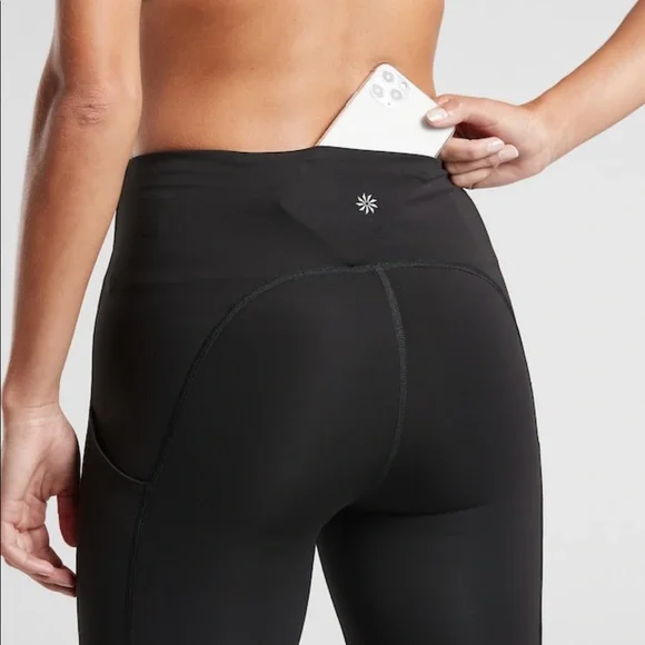 Athleta Ultimate Stash Pocket Tight // Black #981892 - Picture 3 of 10
